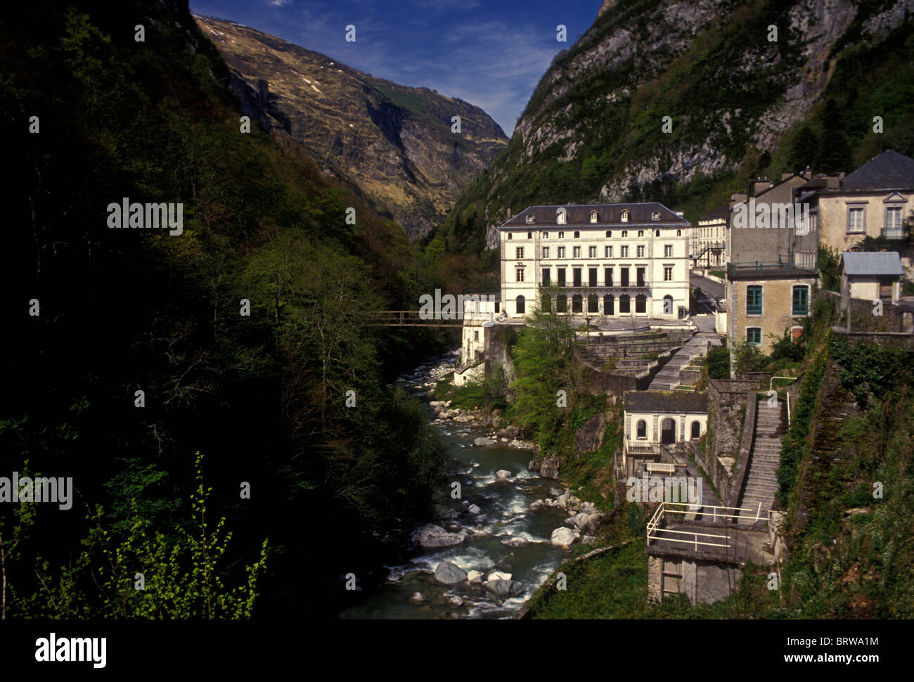 Thermalbad, Pyrenäen, Dorf, Les Eaux Chaudes, Aquitaine, Frankreich, Europa Stockfoto