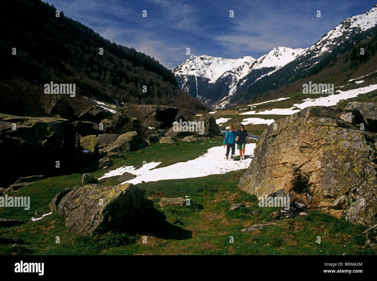 Franzosen, erwachsenen Mann, Frau, Paar, Wanderer, Wanderweg, in der Nähe von Col du Pourtalet, Nationalpark der Pyrenäen, Frankreich, Europa Stockfoto