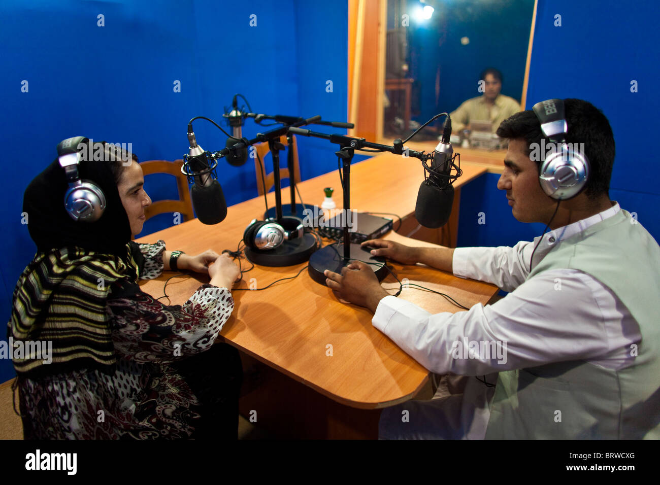 weibliche Radio Kritiker in Afghanistan Stockfoto