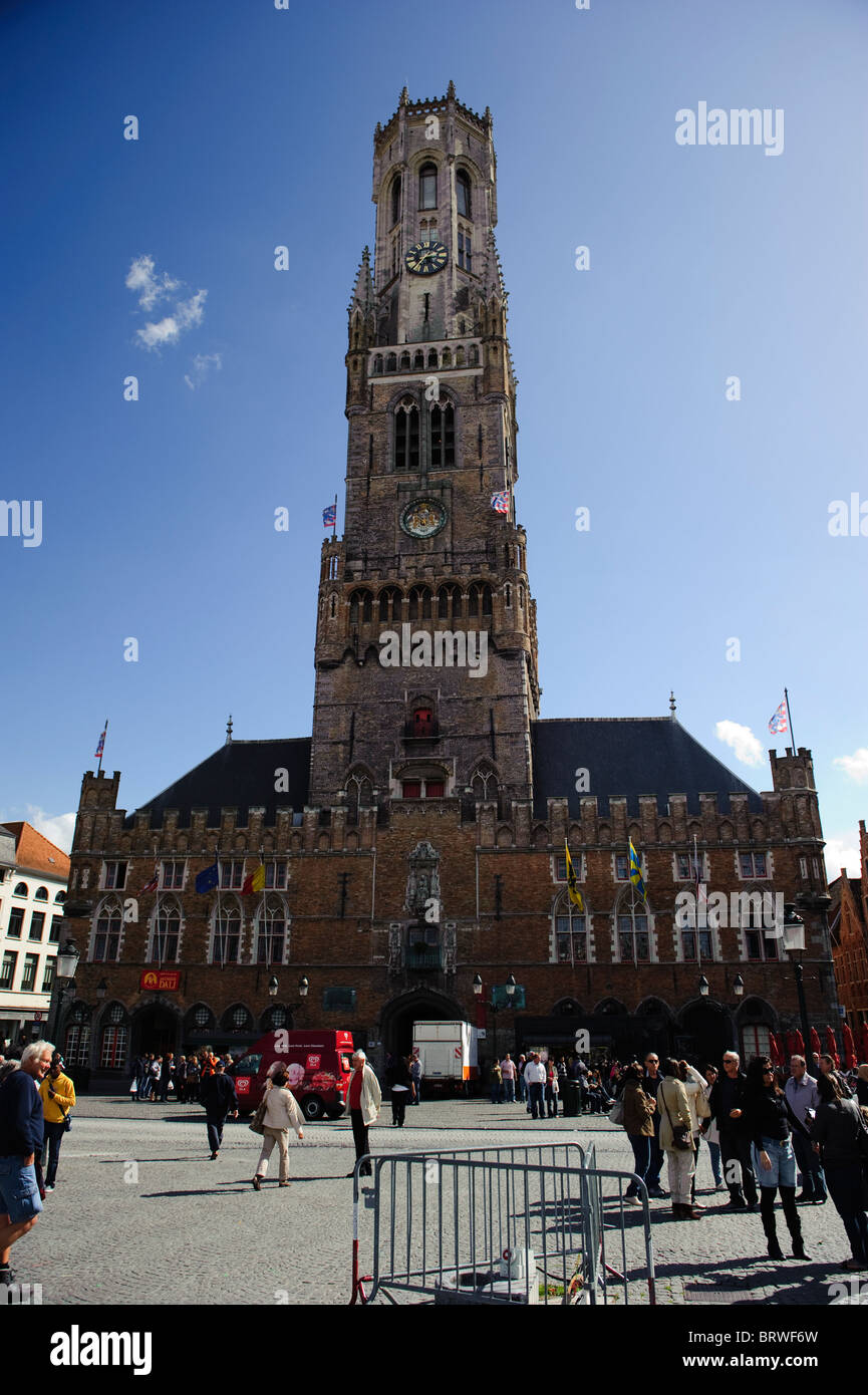 Der Glockenturm, Marktplatz, Brügge, Belgien; Stockfoto