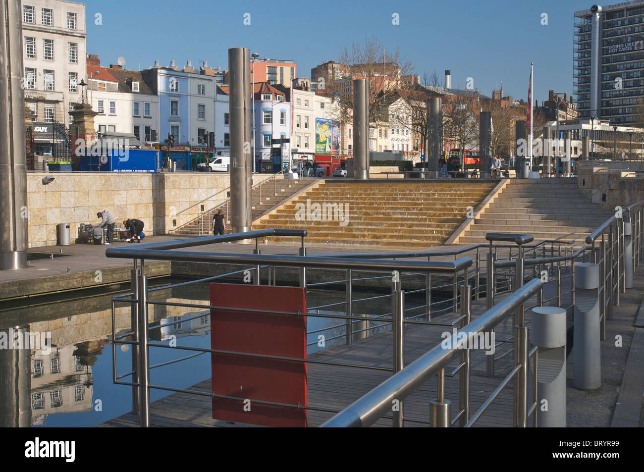 Fähre überqueren im Brunnen Anker Road Bristol City centre Stockfoto
