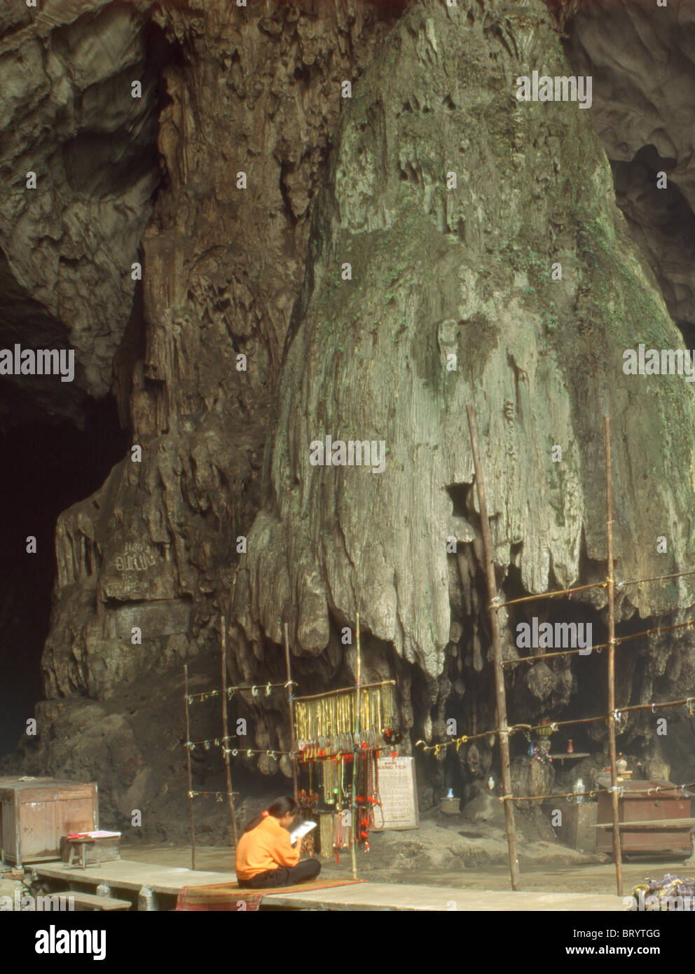 Vietnam, Parfüm cave Tempel, Huong Tich Bergen, in der Nähe von Hanoi Stockfoto