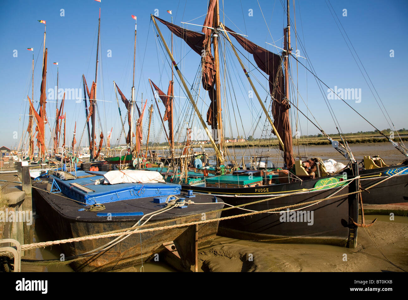 Thames Lastkahn Boote Hythe Kai, Maldon, Essex Stockfoto