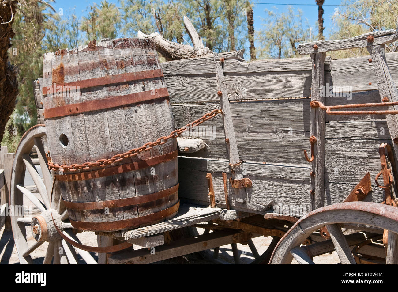 Historischer Bergbau-Ausrüstung in der Borax Museum, Furnace Creek Museum, Death Valley Nationalpark, Kalifornien, USA Stockfoto