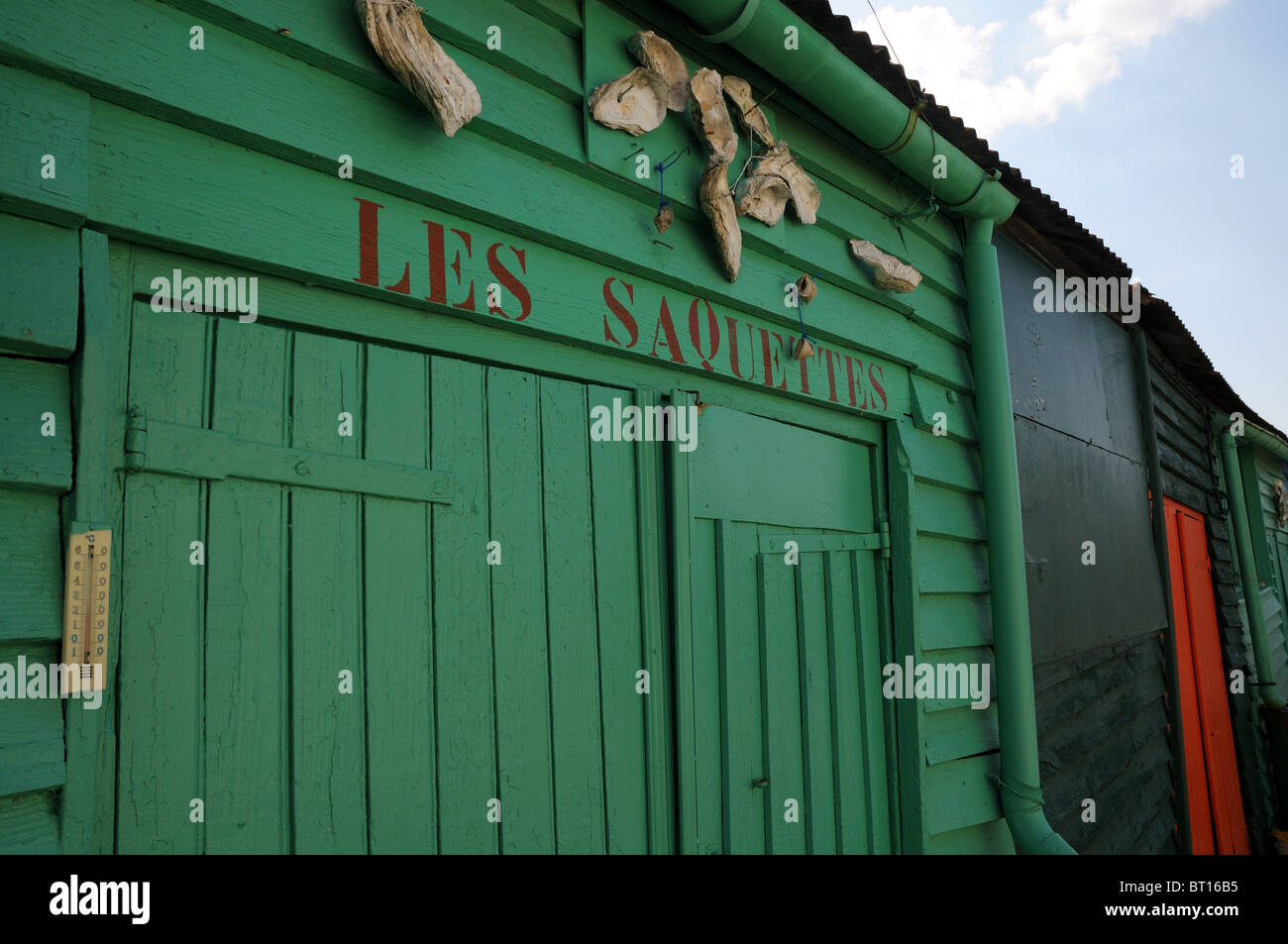 Des Händlers Kabinen auf der Ile d'Oleron an der West Küste von Frankreich Stockfoto
