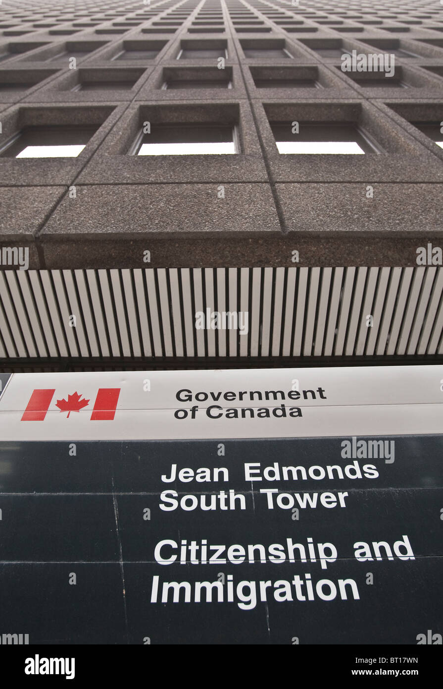 Tour Sud Jean Edmonds-Südturm hosting, Staatsbürgerschaft und Immigration (Citoyennete et Immigration) ist abgebildet in Ottawa Stockfoto