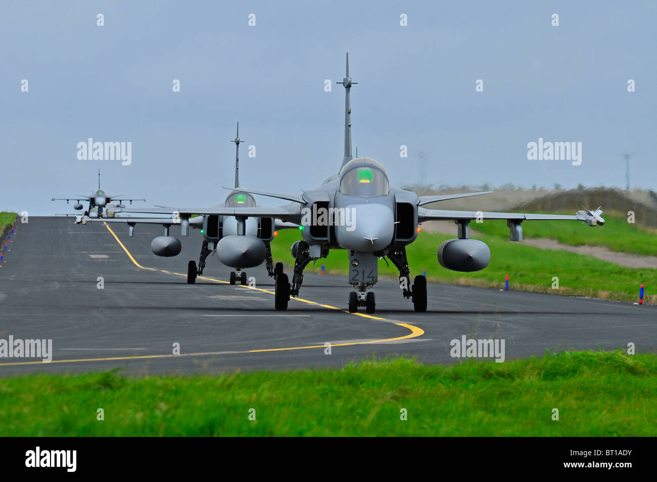 Saab JAS 39 Gripen einzelnes engined schnell militärische schwedischen Kampfjet Flugzeug.  SCO 6851 Stockfoto