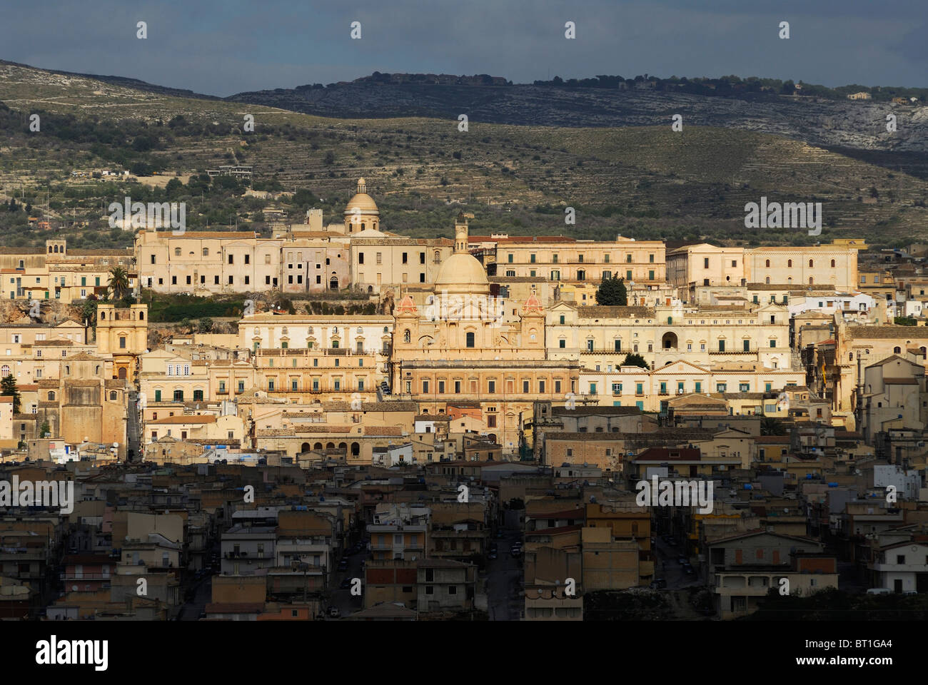 Noto. Sizilien. Italien. Blick auf die 17. C barocke Stadt Noto. Stockfoto