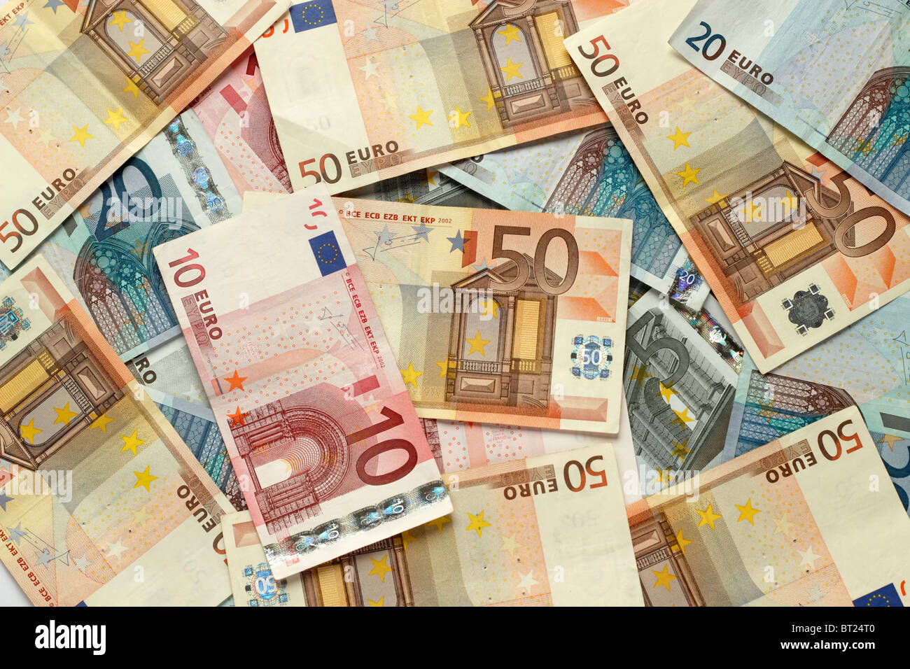 Es gibt viele verschiedene Euroscheine Bargeld für das Foto. Stockfoto