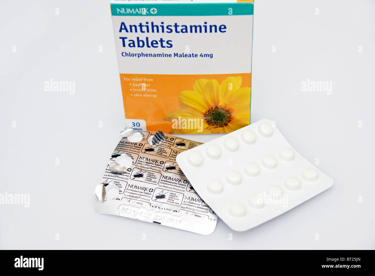 Antihistamin-Tabletten (Chlorphenamin Maleat) für Heuschnupfen,  Insektenstiche & Haut Allergie Allergien Stockfotografie - Alamy