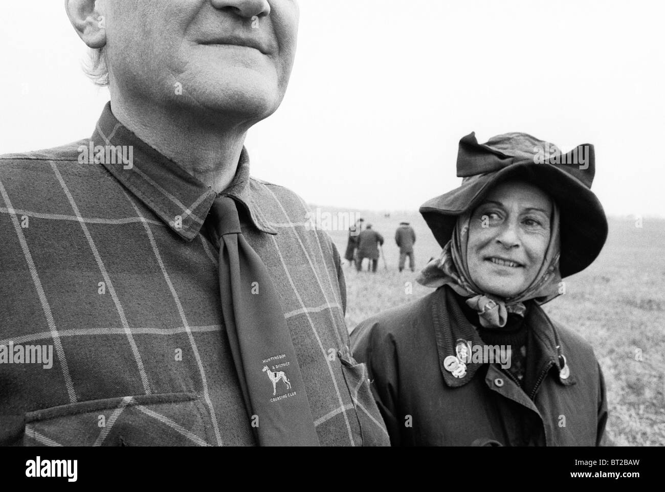 Zuschauer bei einem Hasen coursing treffen in der Nähe von Huntingdon-vor dem Verbot im Jahr 2005. Stockfoto