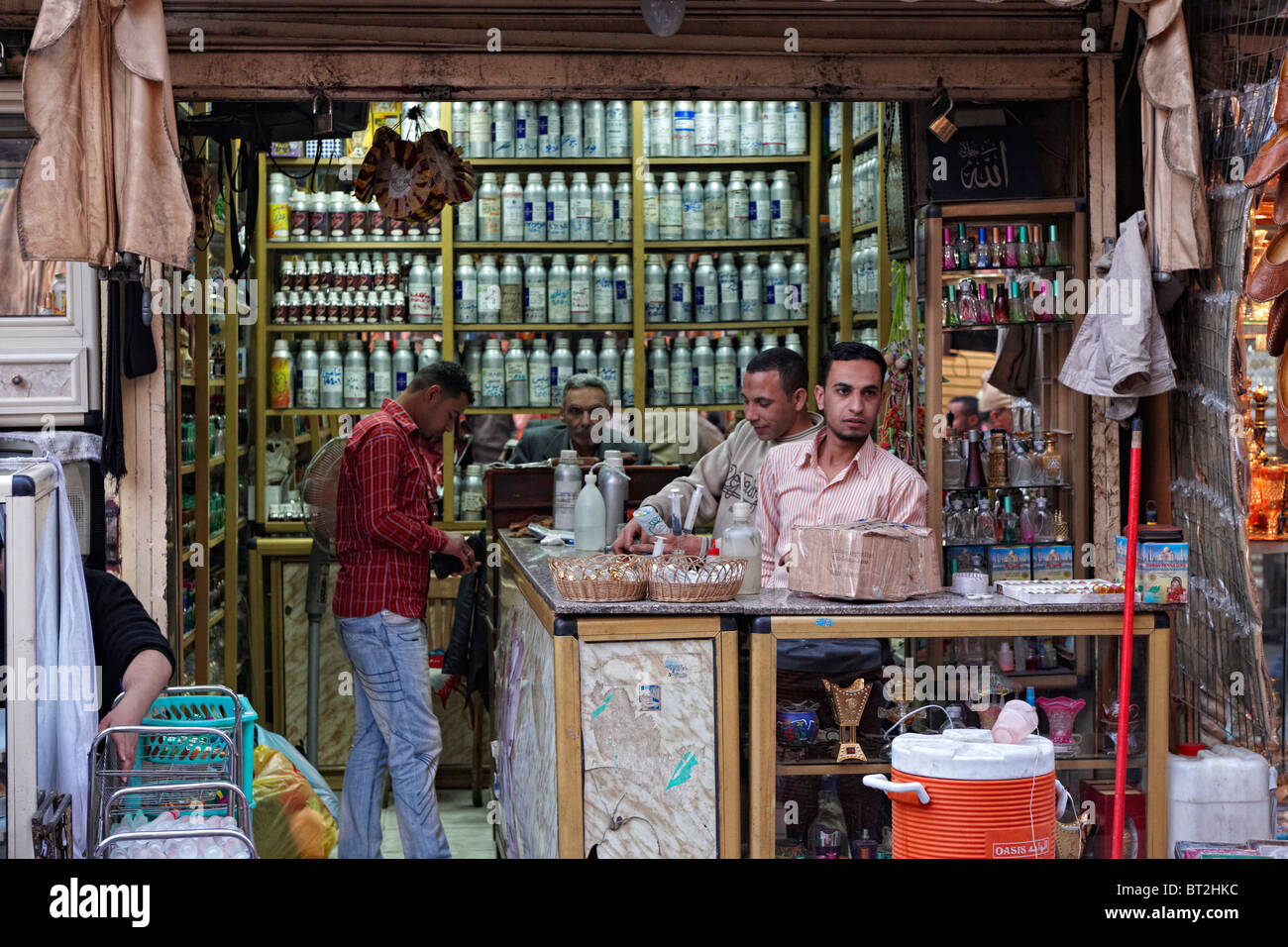 Parfum Markt Khan Al Khalili Bazar In Kairo Ägypten Arabien Afrika