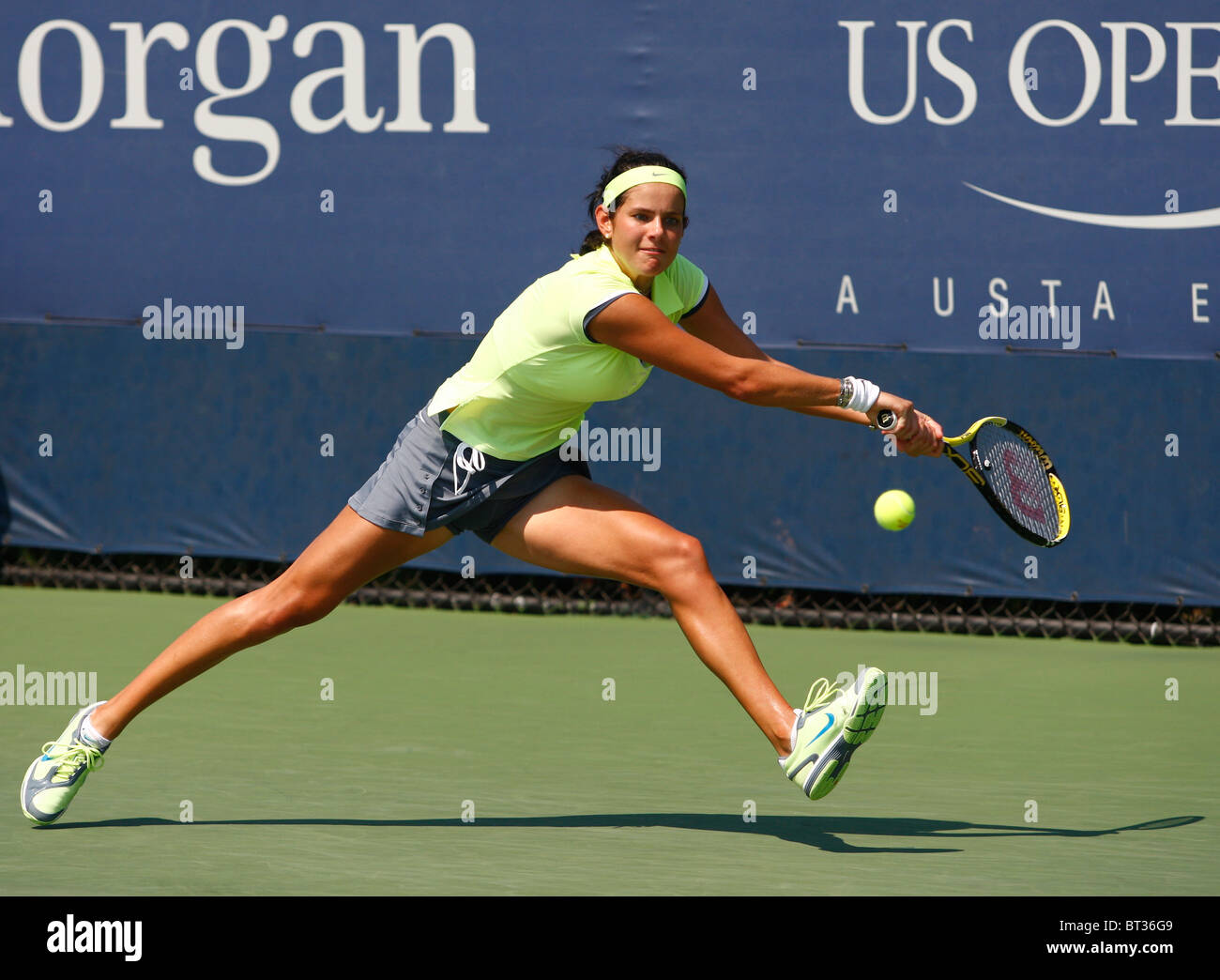 Julia Goerges Deutschlands in Aktion bei den US Open 2010 Stockfoto