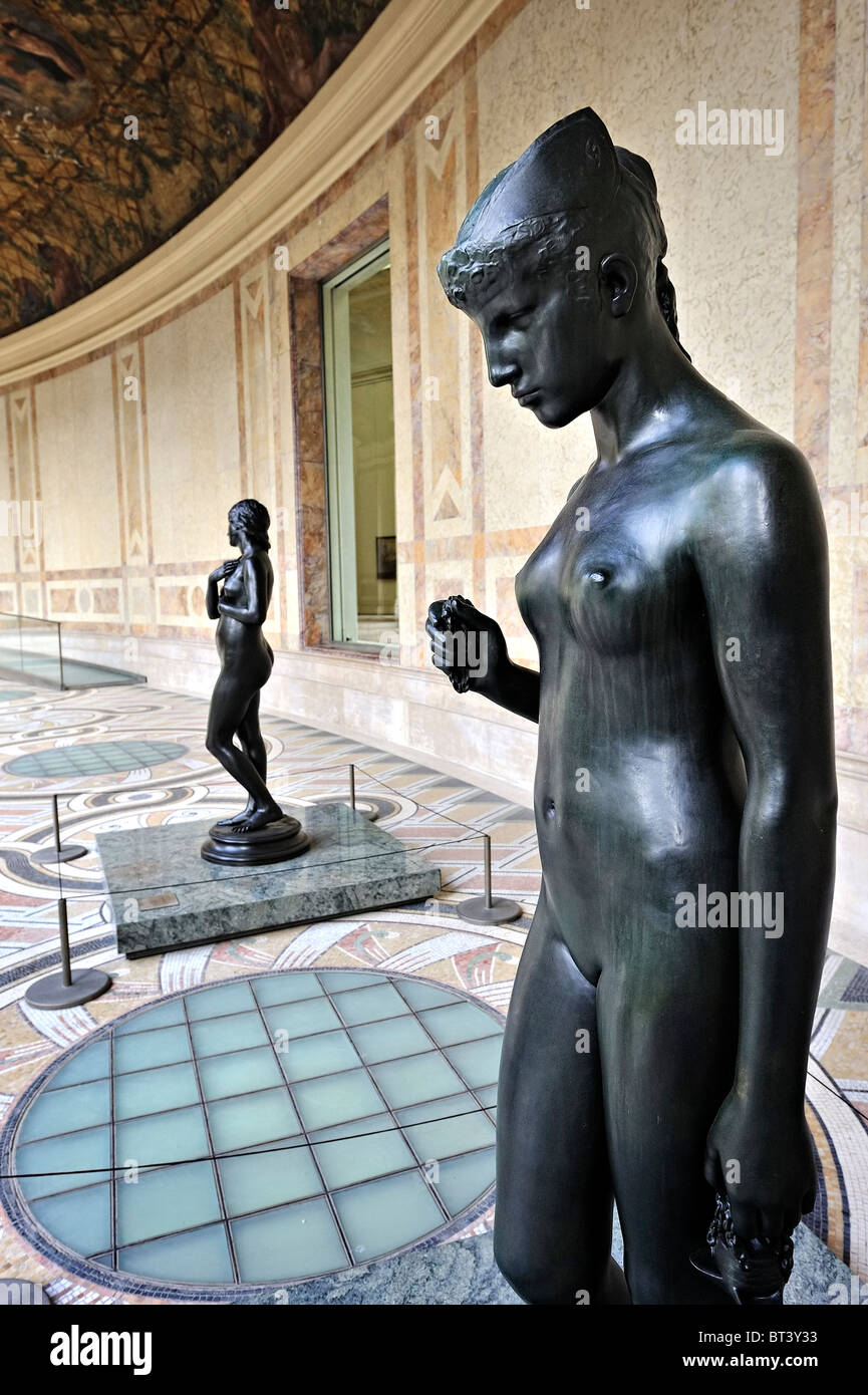 Skulpturen im Petit Palais, Paris, Frankreich. Stockfoto