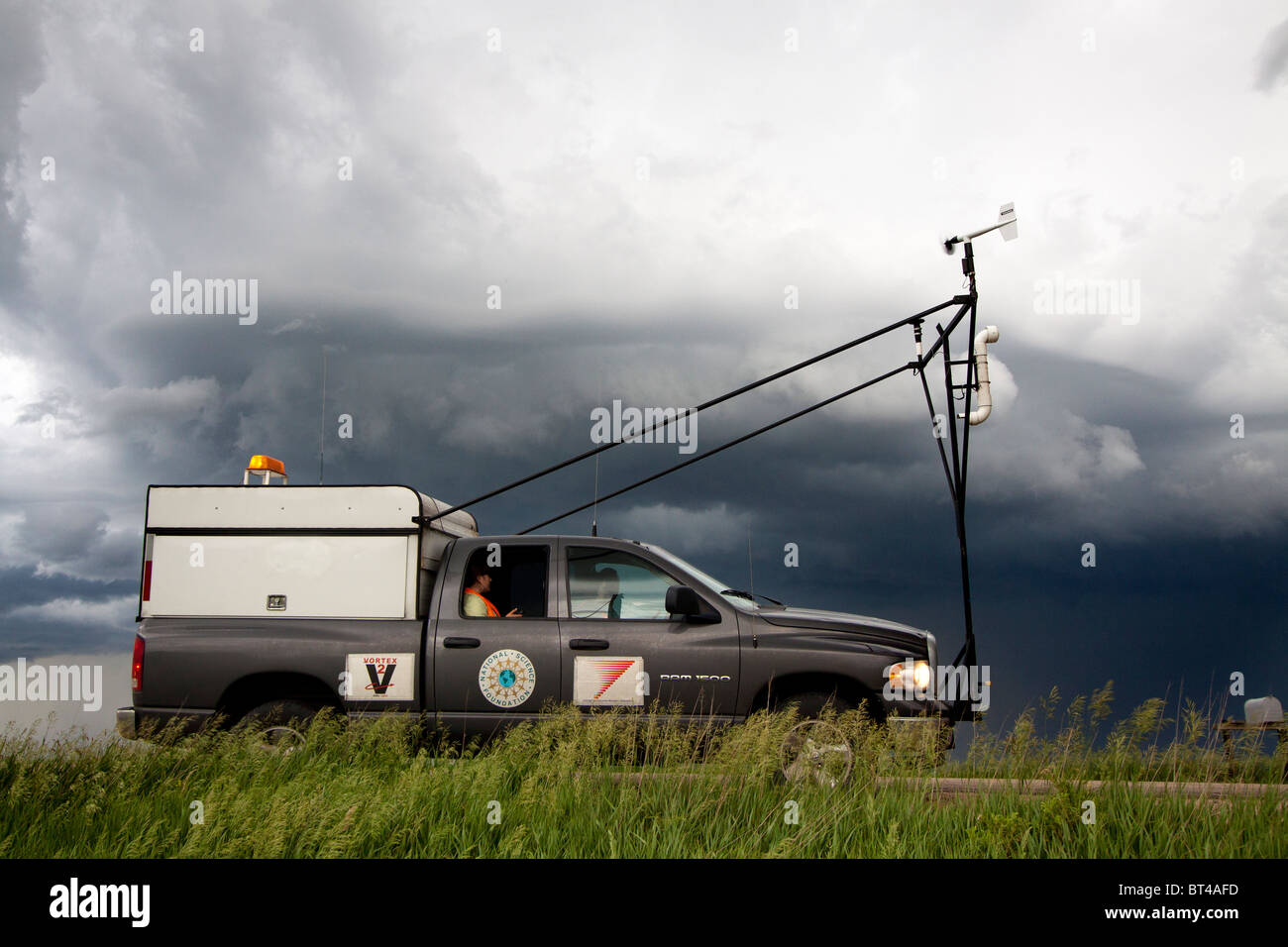 Eine mobile Sturmjagd Sonde LKW geparkt in der Nähe von Pickstown, South Dakota, 3. Juni 2010. Stockfoto