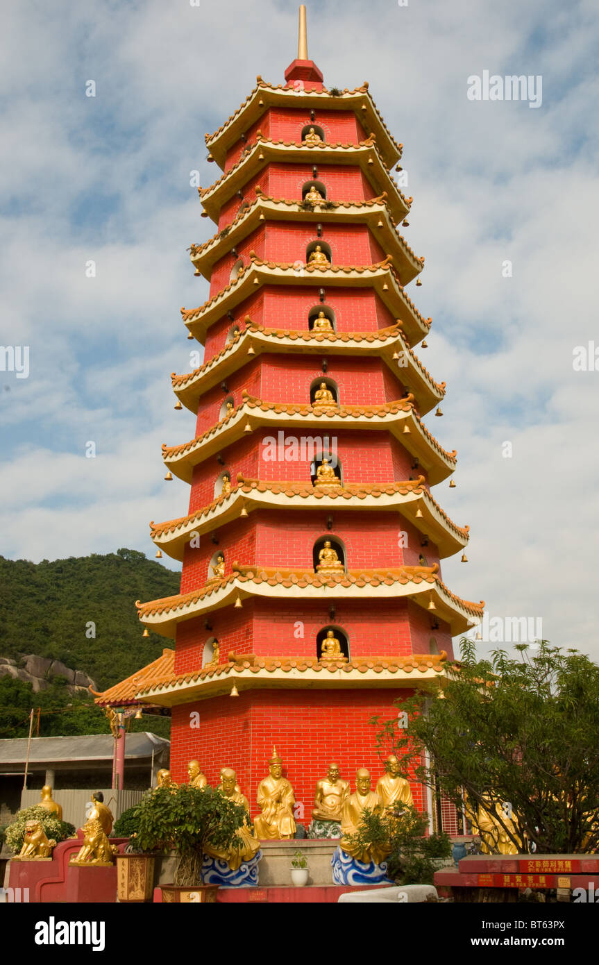 zehntausend Buddhas Pagode Tempel 10000 10 000 Kloster Man Fett AsZ Sha Tin, Hong Kong. 220 Pai Tau Dorf Siddhārtha Gautama Stockfoto