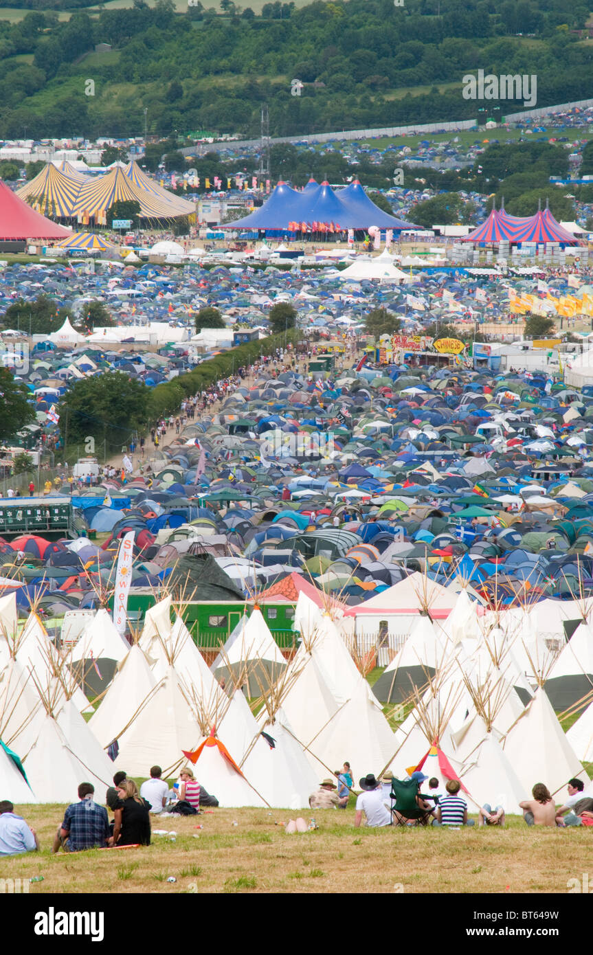 Canvas-2010 Glastonbury Festival of Contemporary Performing Arts Festival Tipi Tipi Tipi Indianer weißen Zelten Stockfoto