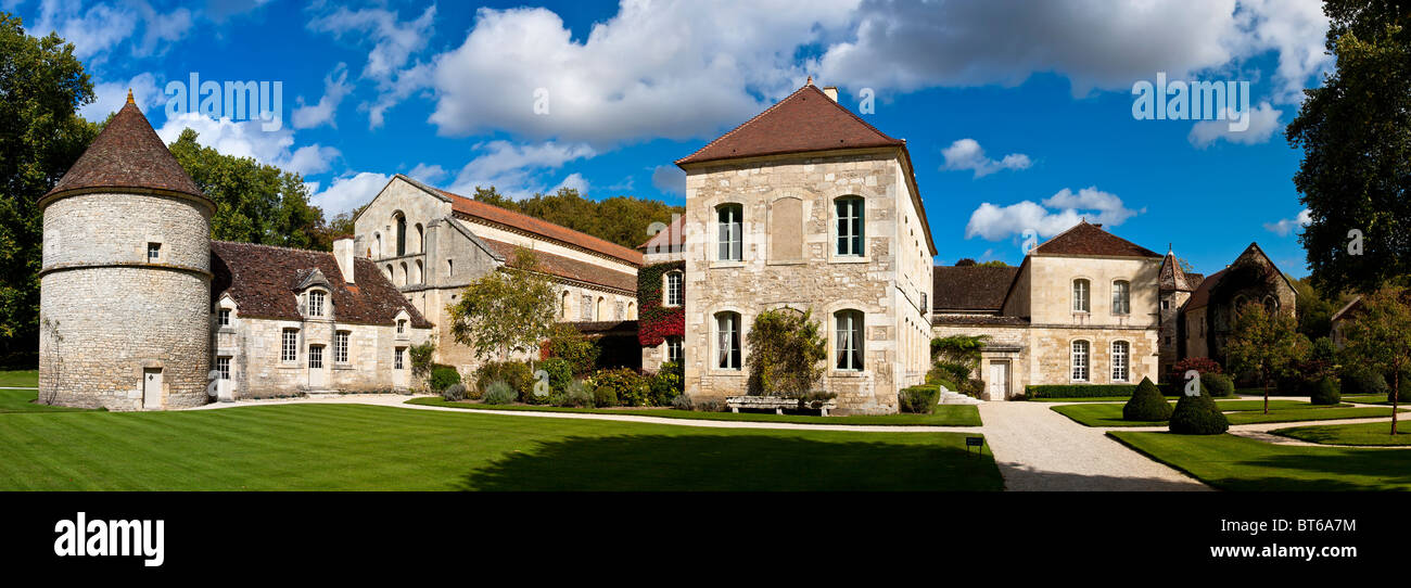 Abtei von Fontenay, Kloster, Zisterzienser-Abtei, UNESCO-Weltkulturerbe, Fontenay, Burgund, Frankreich, Europa Stockfoto