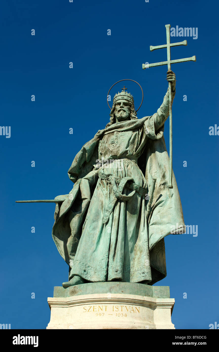 Statue von St. Istvan (Stephan), König. Hősök Tere (Heldenplatz) Budapest Ungarn Stockfoto