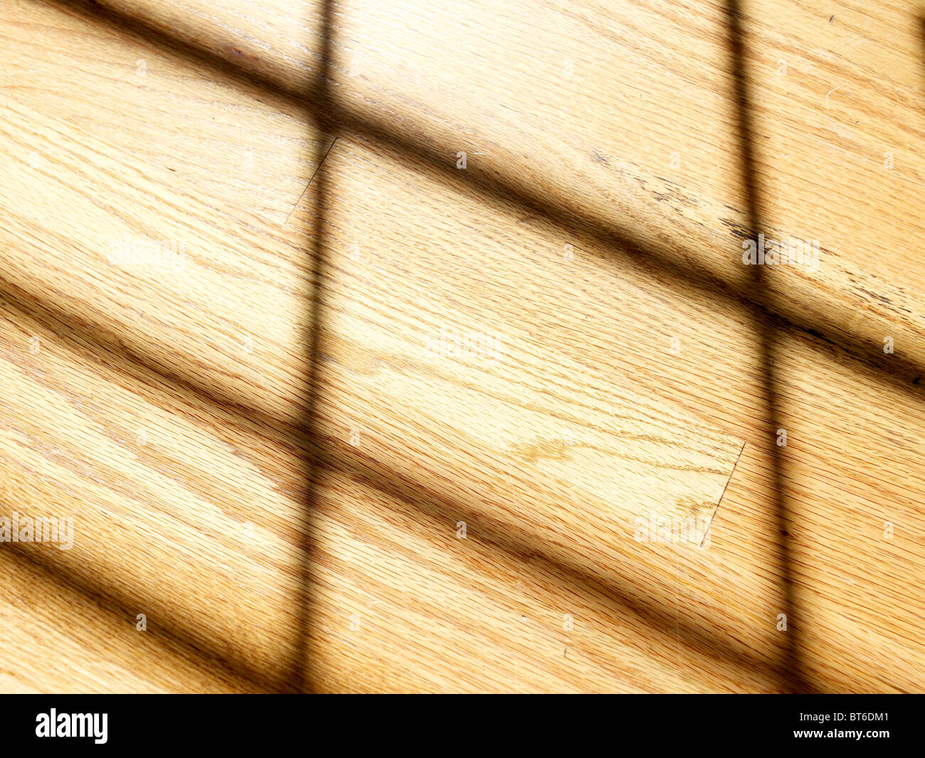 Holzfußboden im Zimmer Stockfoto