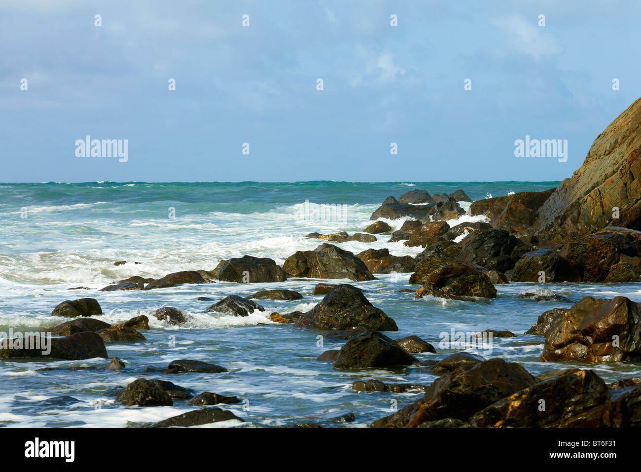 Atlantic "vom Welcombe Mund" an der Nordküste von Devon. Seascape England Stockfoto