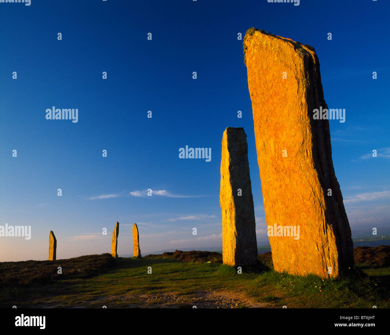 Der Ring of Brodgar, Orkney Inseln, Schottland, Vereinigtes Königreich, UNESCO-Weltkulturerbe, alten megalithischen Steinkreis Stockfoto