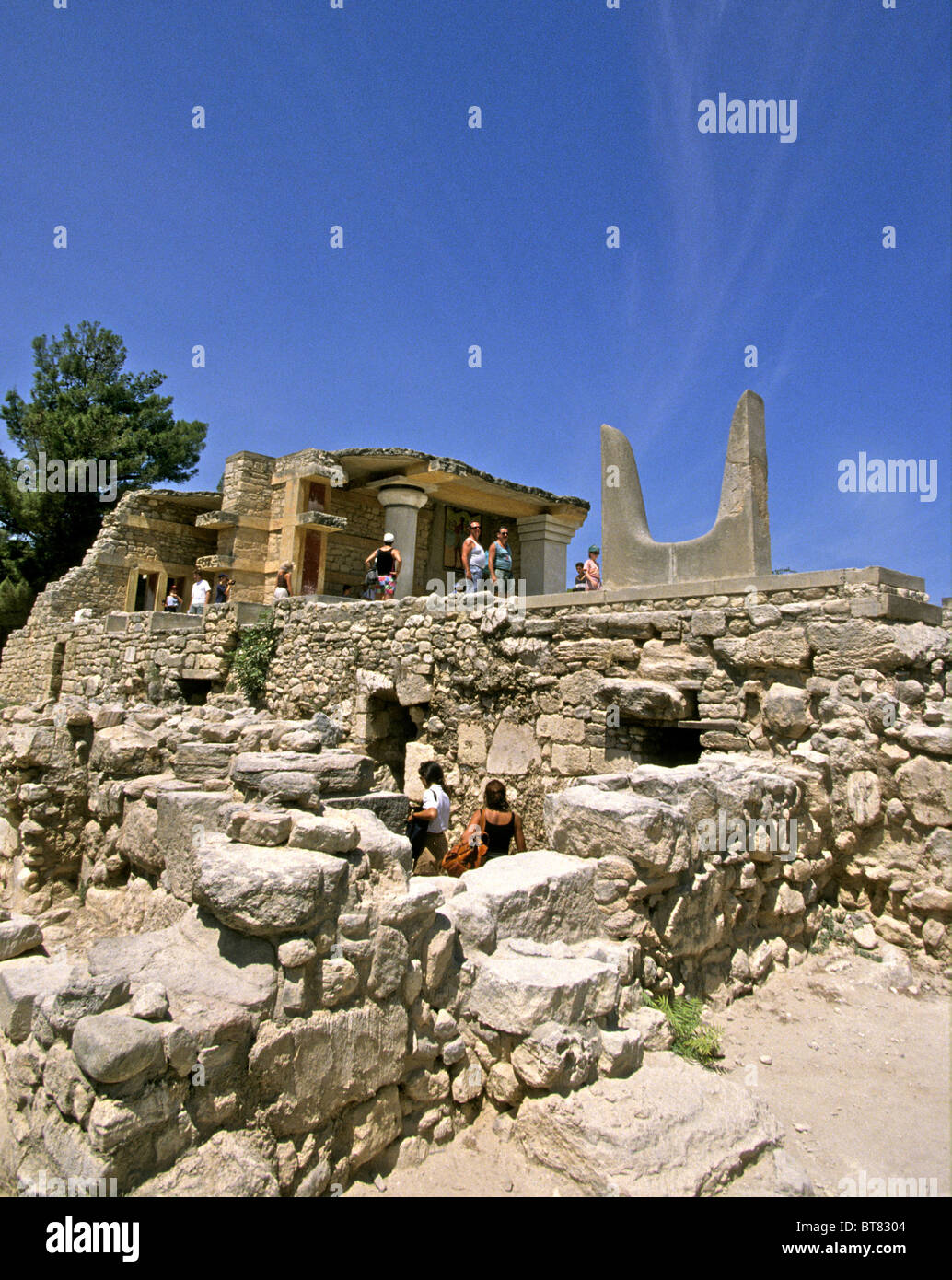 Palast von Knossos auf Kreta. Dies ist der südlichen Propyläen des Palastes mit dem Heiligen Doppelhörner. Stockfoto