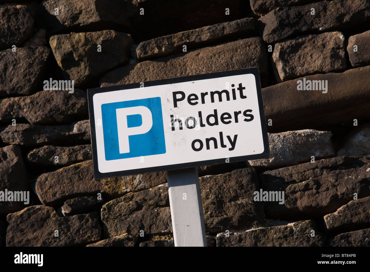 Parkplatz Einschränkung Zeichen. Stockfoto