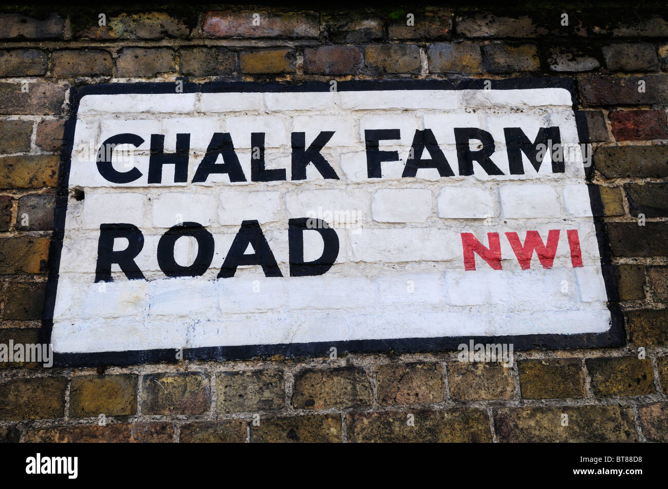 Chalk Farm Road NW1 Straßenschild London, England, UK Stockfoto