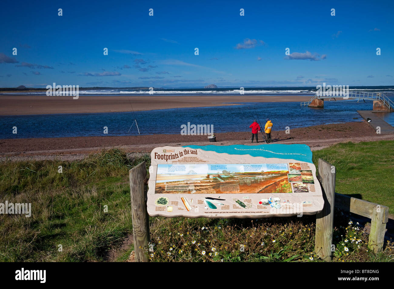 Infotafel Belhaven Bay Beach, East Lothian Schottland, UK, Europa Stockfoto