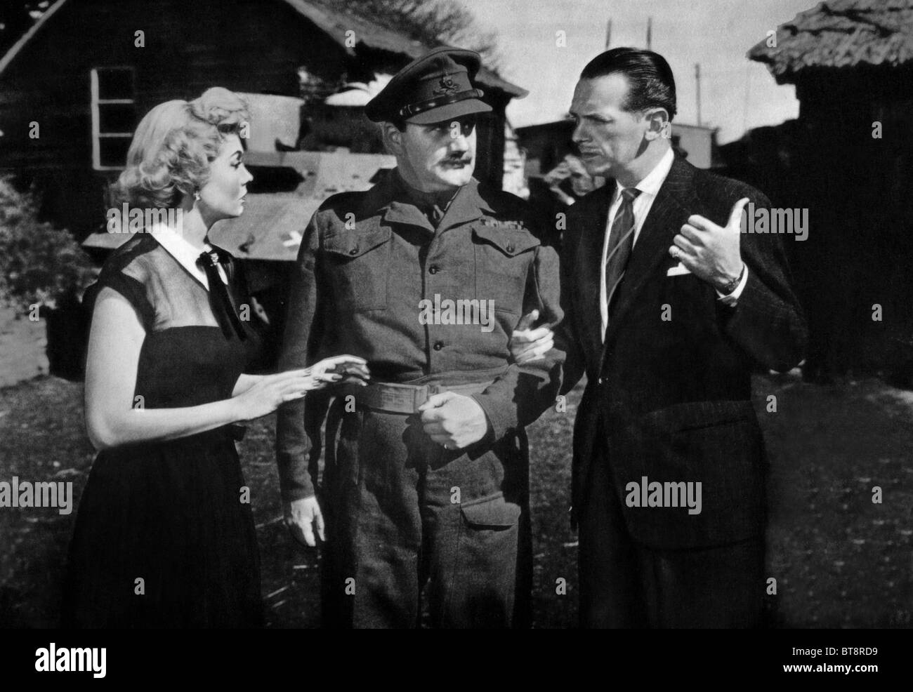 YOLANDE DONLAN, HOWARD MARION - CRAWFORD, Douglas Fairbanks jr., MISTER DRAKE'S DUCK, 1951 Stockfoto