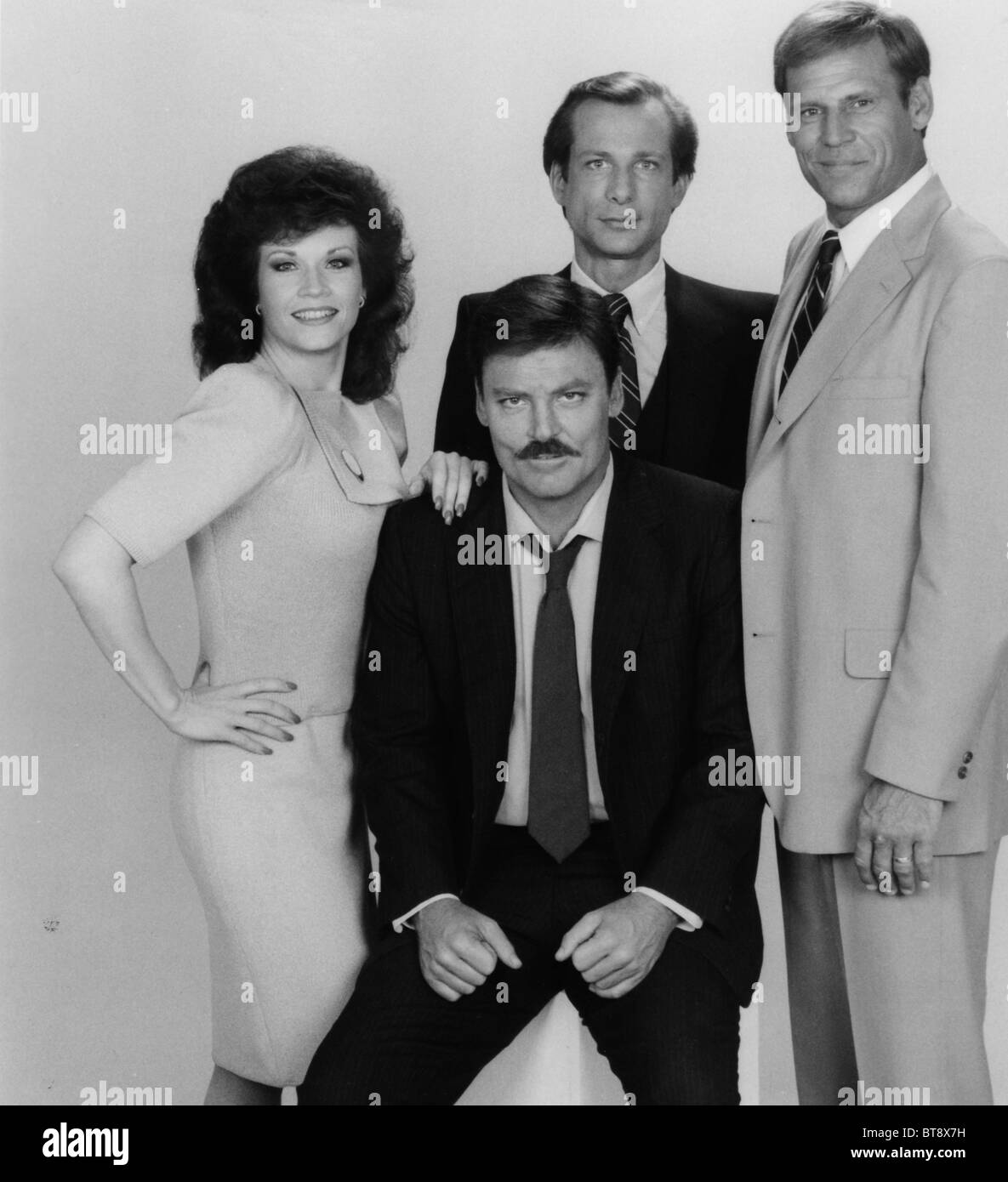 MIKE HAMMER (TV) STACEY KEACH, LINDSAY BLOOM, Kent Williams, DON STROUD 007 MOVIESTORE COLLECTION LTD. Stockfoto