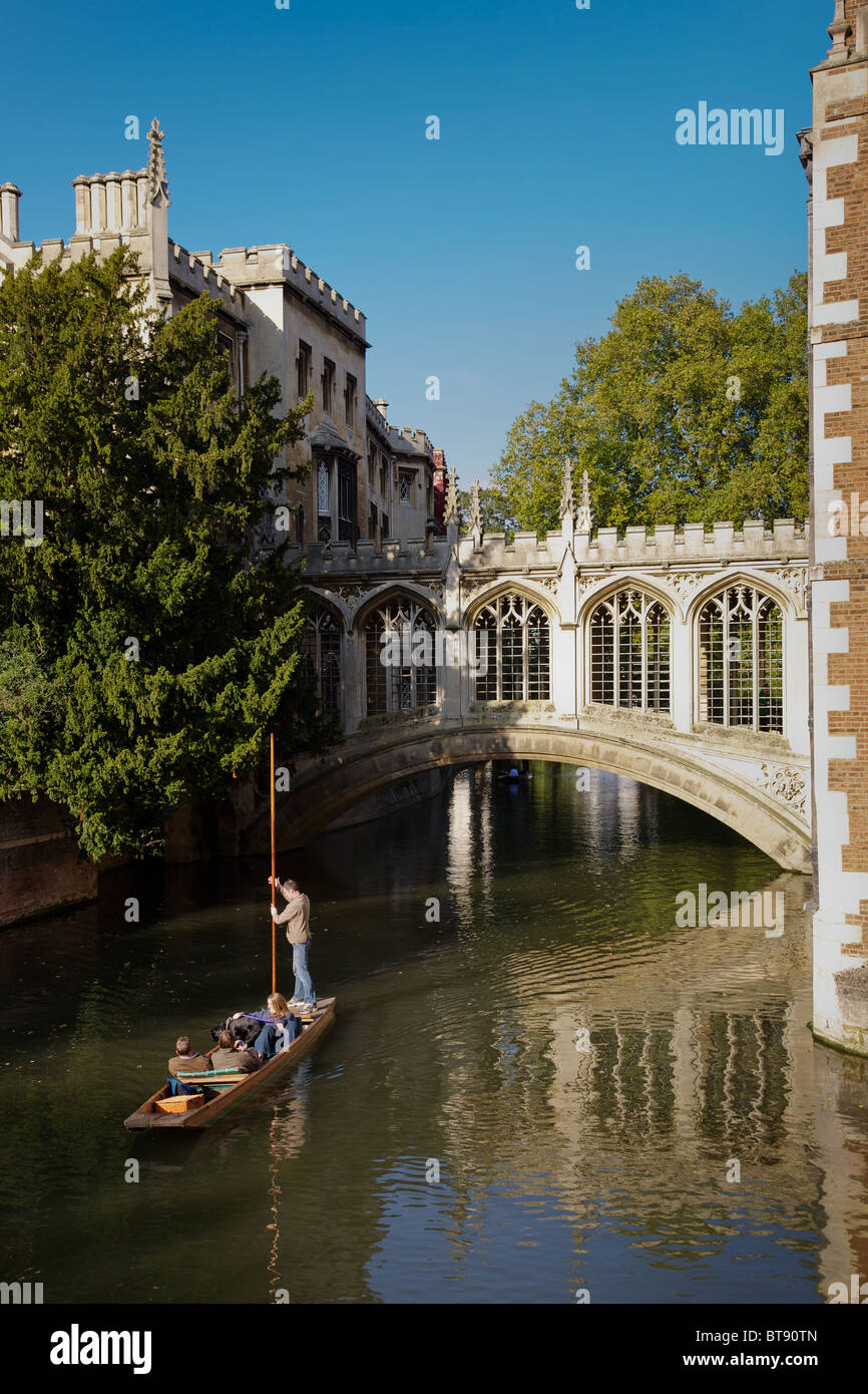 Seufzerbrücke, St. Johns College, Cambridge Stockfoto