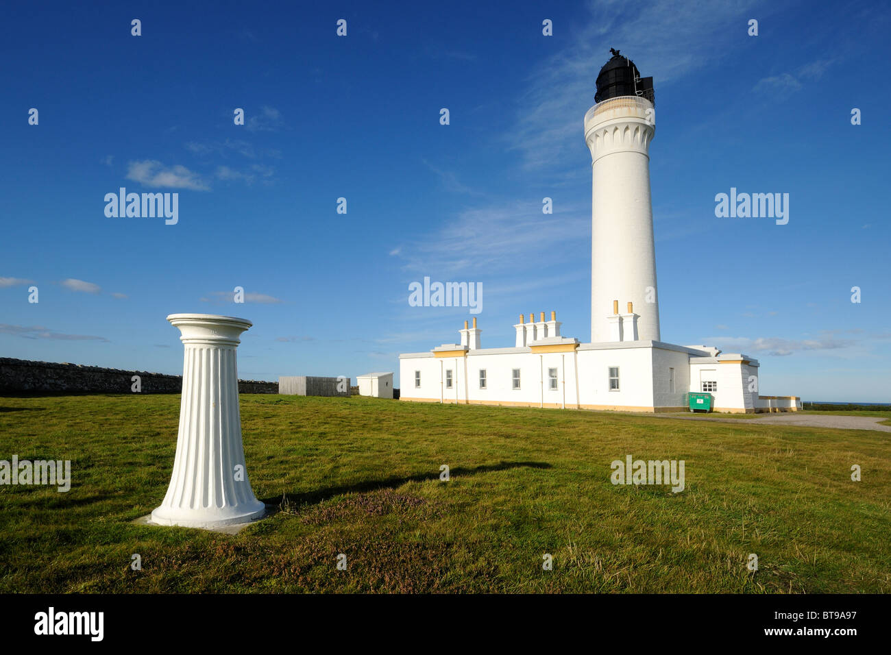 Covesea Skerries Leuchtturm und Sonnenuhr, Lossiemouth, Morayshire, Schottland Stockfoto