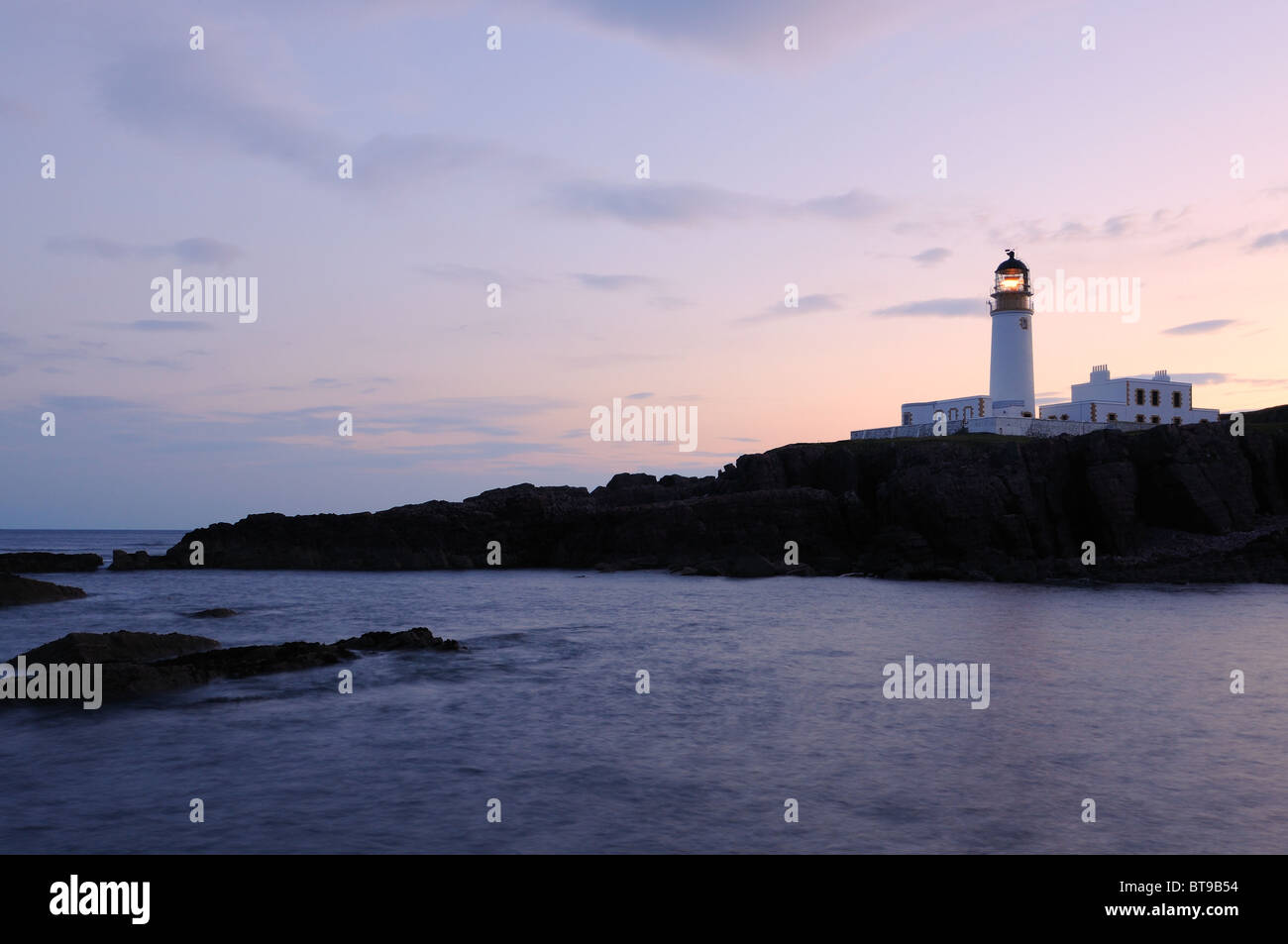 Rua Reidh Lighthouse bei Sonnenaufgang, Wester Ross, Schottland Stockfoto