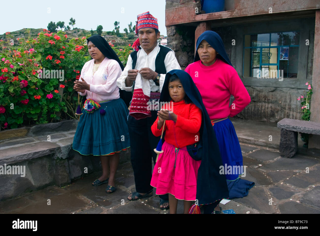 Peru Puno Lake Titicaca Isla de Taquile Insel Taquile typische Quechua
