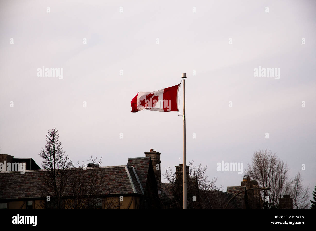 Kanadische Flagge im Wind flattern Stockfoto