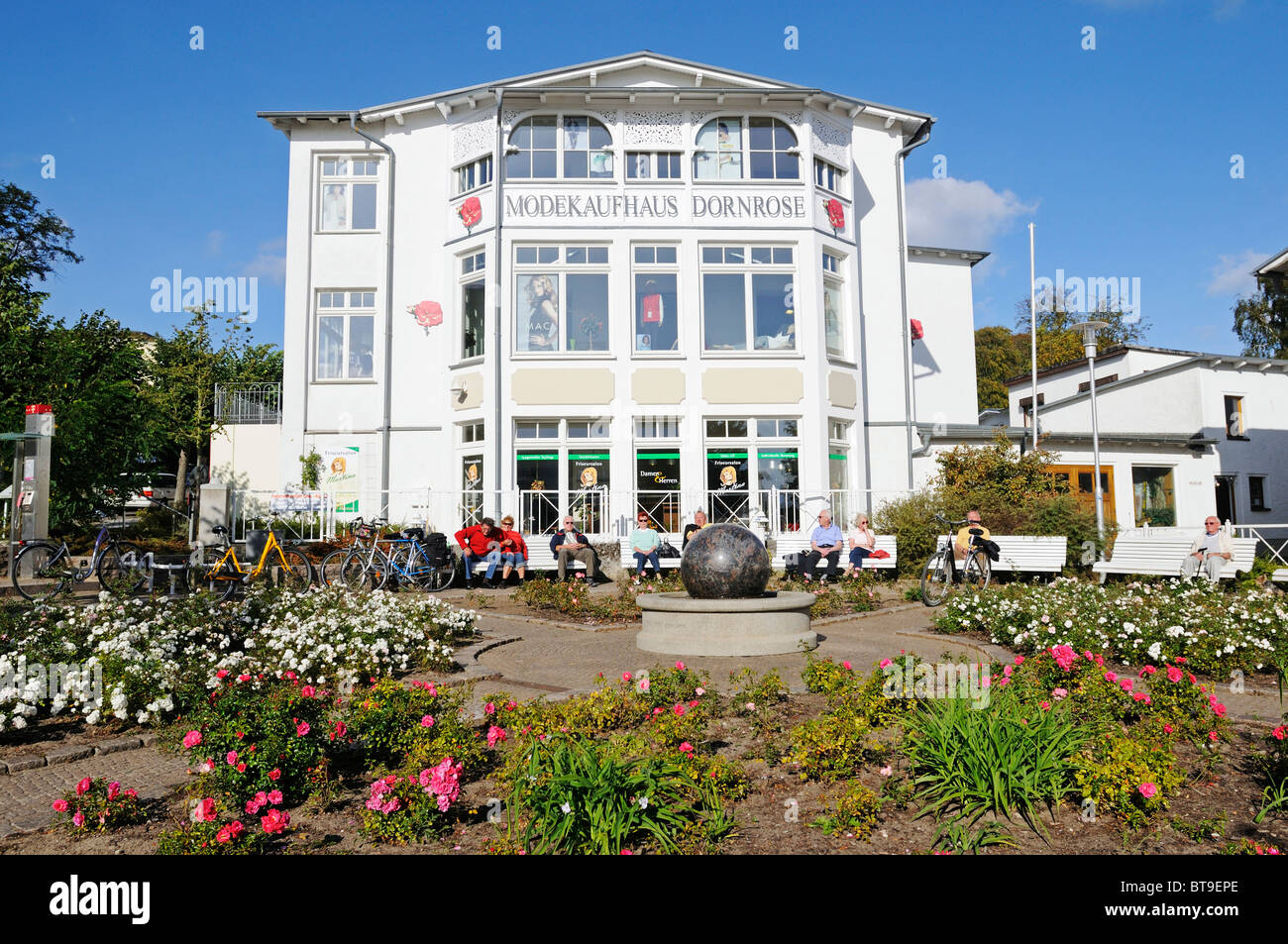 Kaufhaus im Stil Badeort in der Ostsee Ostseebad Sellin, Insel Rügen Stockfoto
