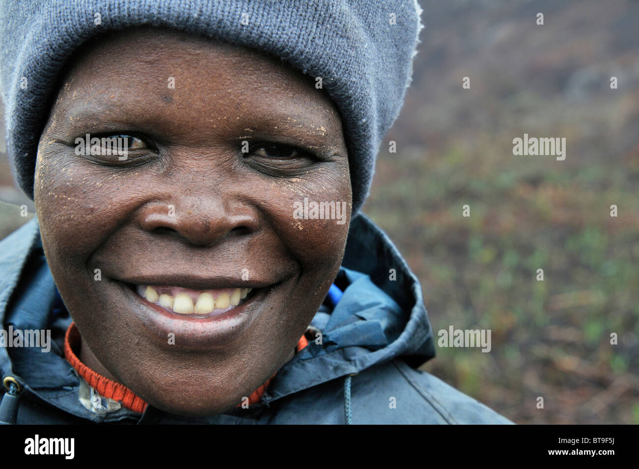 Porträt von einem Waldarbeiter, Cata-Dorf in der ehemaligen Heimat der Ciskei, Eastern Cape, Südafrika, Afrika Stockfoto