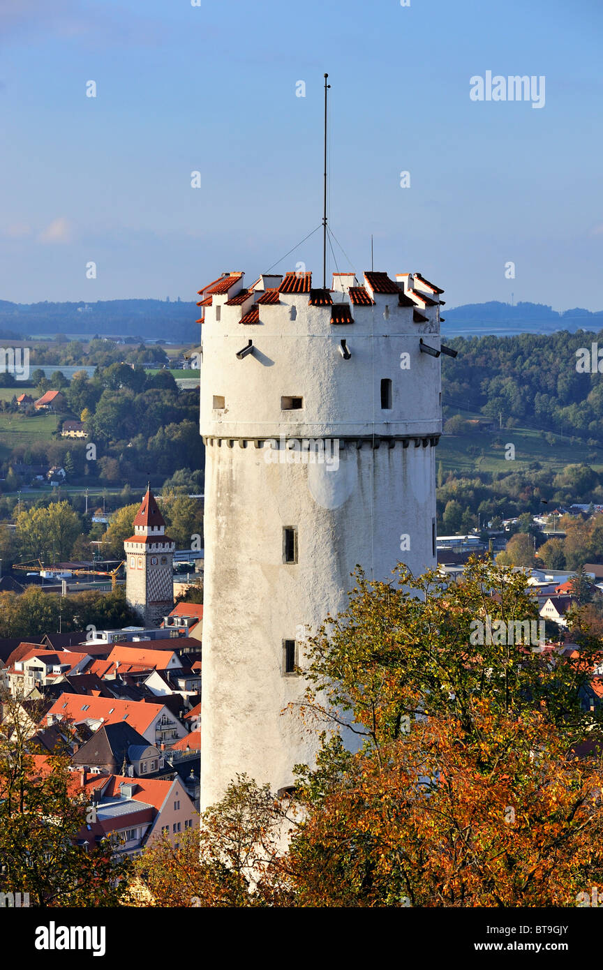 Das Wahrzeichen der Stadt Ravensburg, die 51 Meter hohe weiße Turm in St. Michael, auch genannt Mehlsack, Mehlsack Stockfoto
