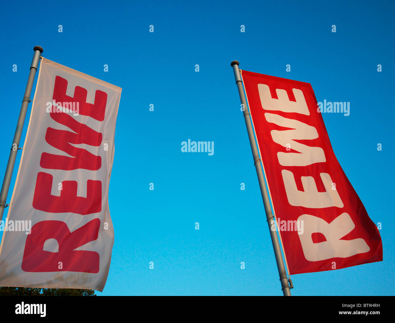 Deutsche Einzelhändler Rewe Stockfoto