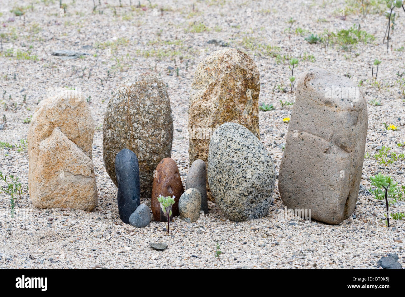 Künstlerische Stein Anordnung Caleta Pan de Azucar Campingplatz Norte Chico Chile Südamerika Stockfoto