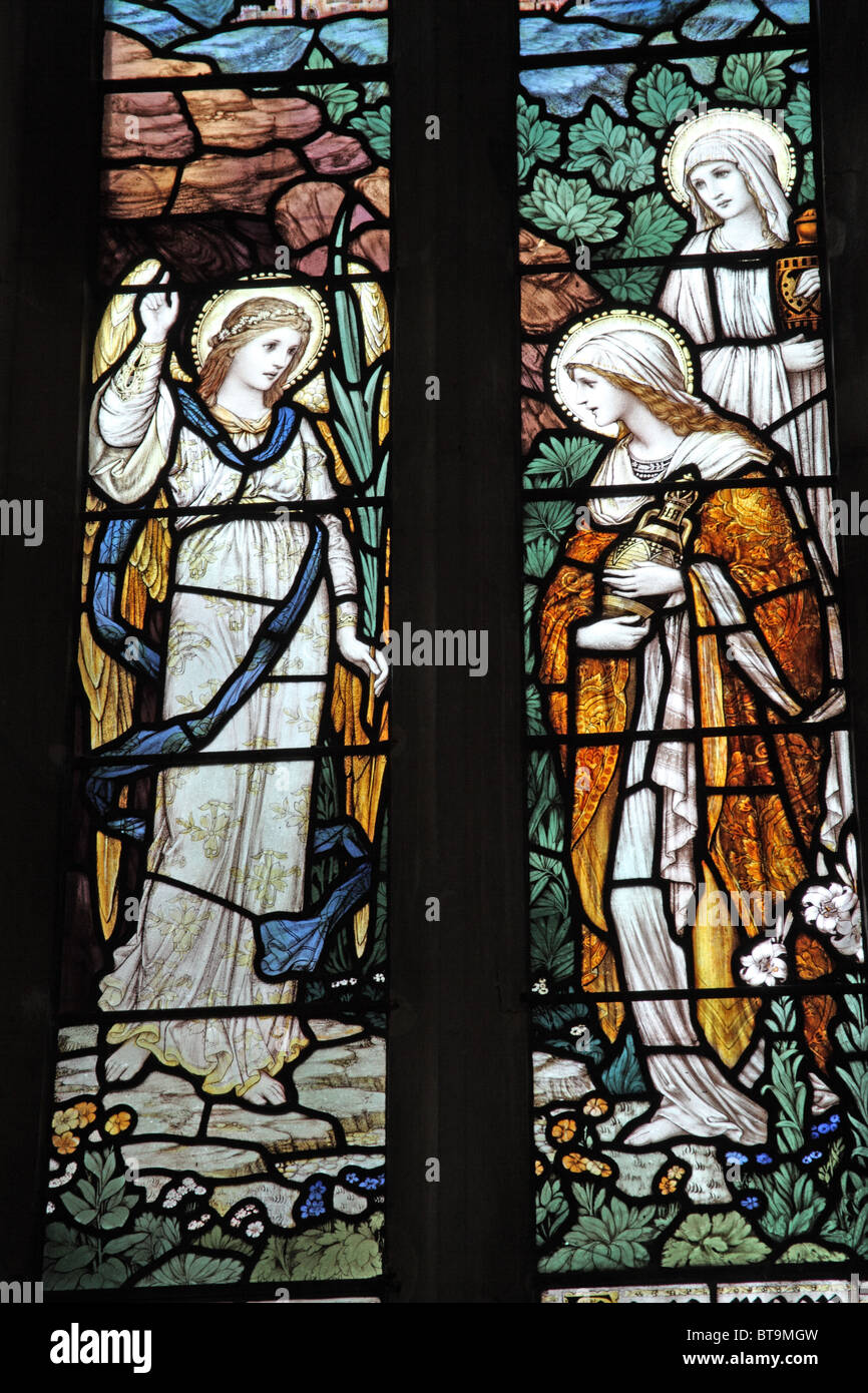 Ein Glasfenster, die Darstellung der biblischen Geschichte von der Auferstehung, Pfarrkirche St Mary the Virgin, Luccombe, Somerset Stockfoto