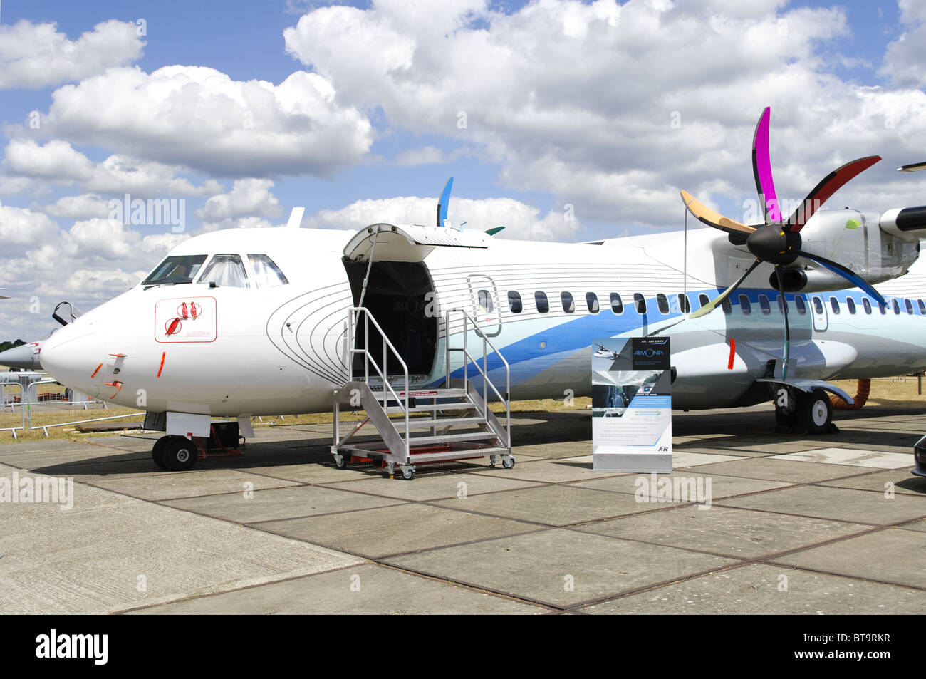 ATR ATR-72-600 auf dem static Display auf der Farnborough Airshow 2010 Stockfoto