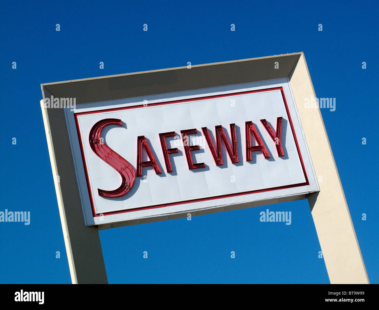 Ein Zeichen für ein Safeway Supermarkt unterzeichnen in San Francisco in den Vereinigten Staaten Stockfoto