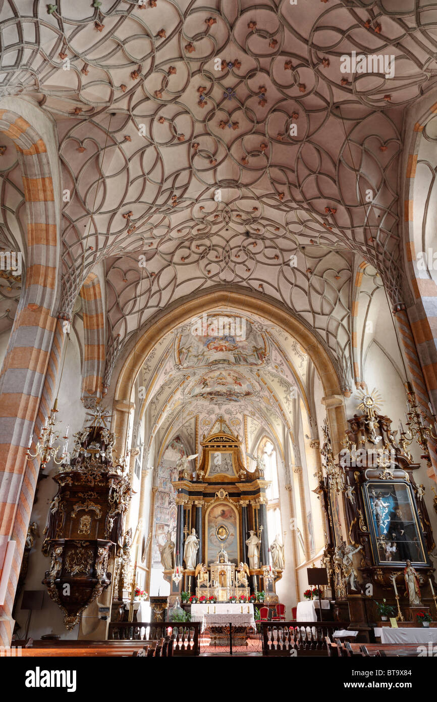 Späten gotischen Kirche, Pfarrkirche "Unsere Liebe Frau" Church of Our Lady, "Gailtaler Dom", Koetschach-Mauthen, obere Gail Stockfoto