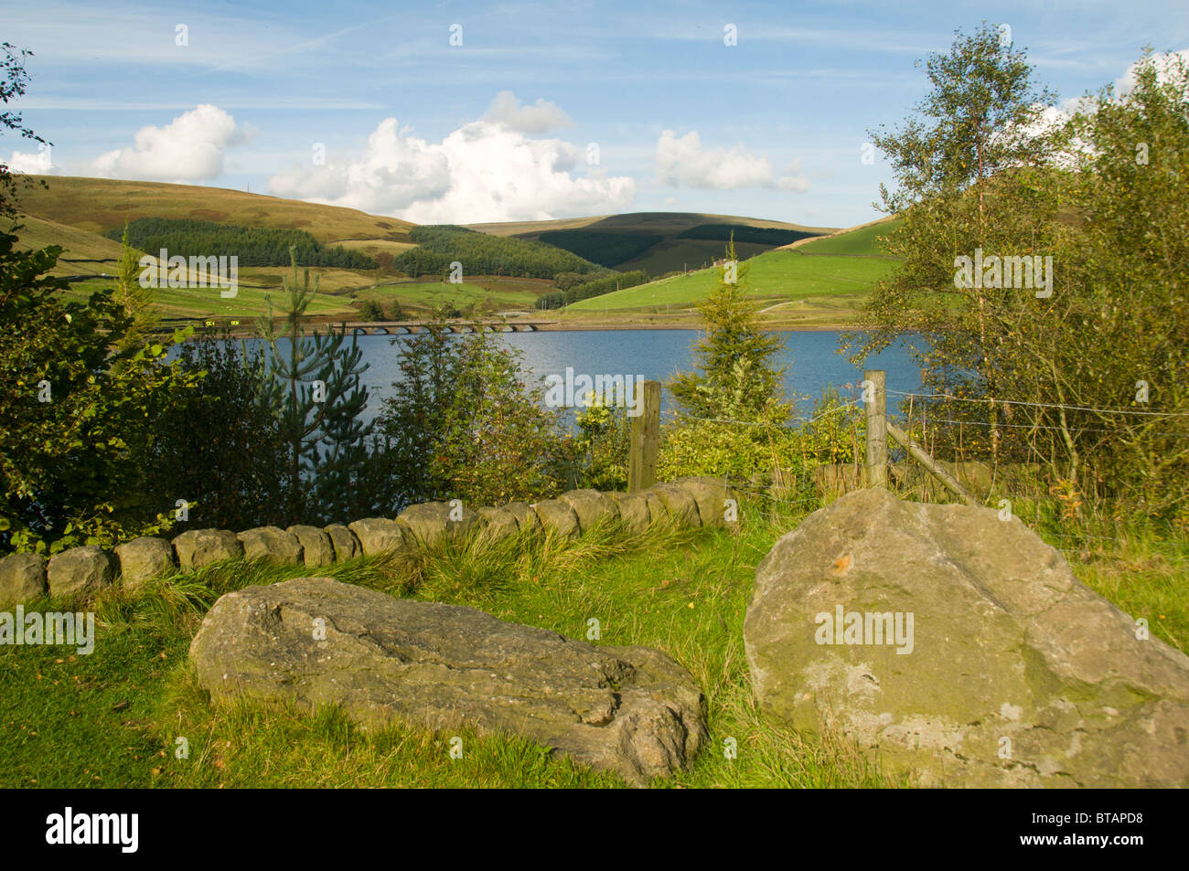 Woodhead Reservoir und das Tal der Heyden Brook, Longdendale, Peak District, Derbyshire, England, UK Stockfoto