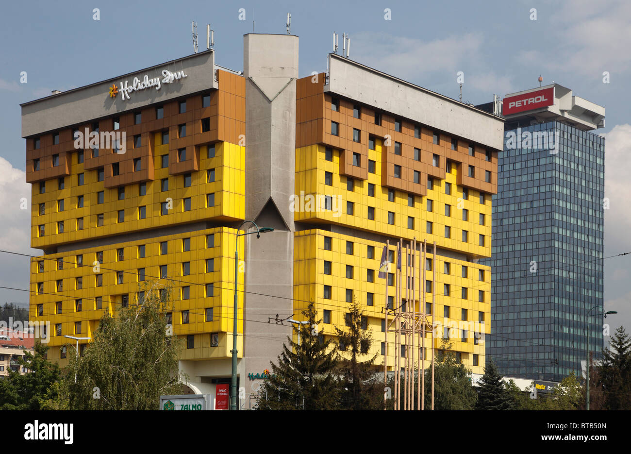 Holiday Inn Sarajevo Stockfotos & Holiday Inn Sarajevo ...