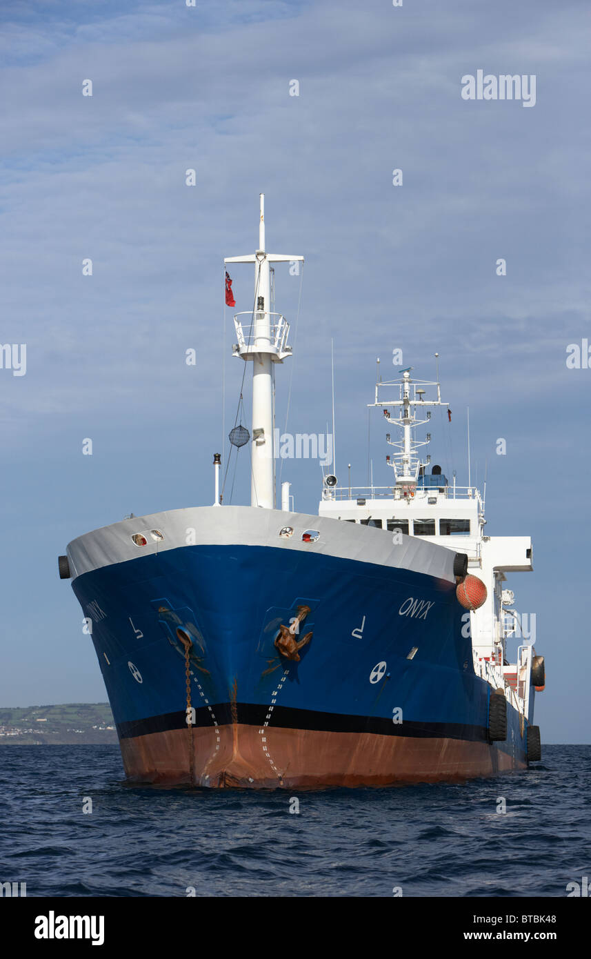 Tanker Schiff Onyx vor Anker in den Küstengewässern des Vereinigten Königreichs Stockfoto