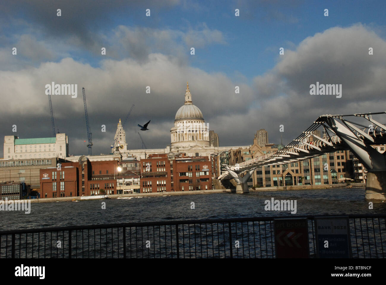 Neue Londoner: Partizipative Fotografie und mentoring-Projekt mit unbegleiteten Jugendlichen, London, UK 2008 Stockfoto